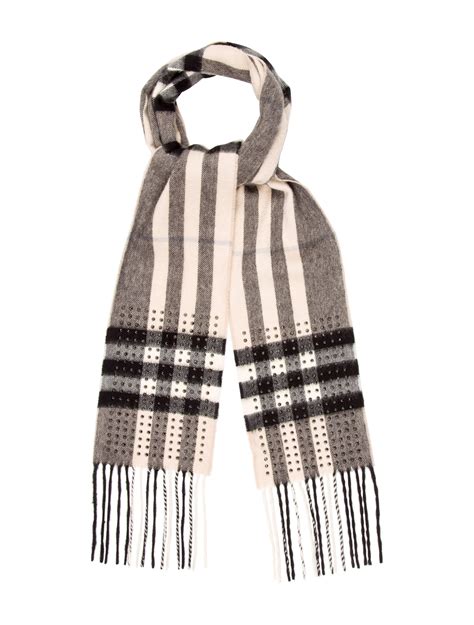 burberry studded scarf|Meer.